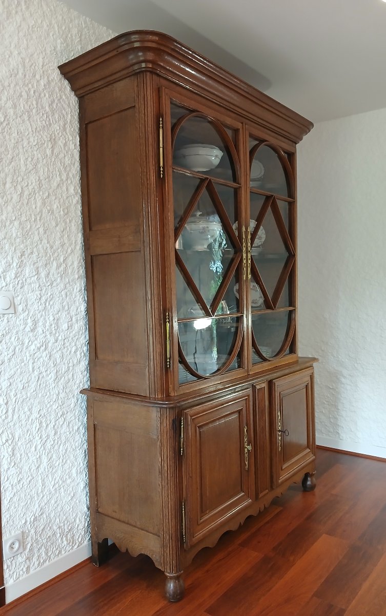 Oak Glass-fronted Sideboard-photo-3