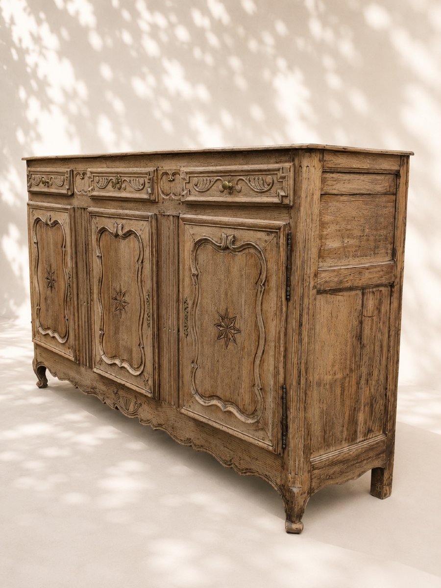 Buffet trois portes en chêne sculpté  fin XVIIIe siècle-photo-3