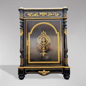 Napoleon III Support Height Furniture