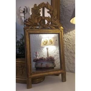 Petit miroir de style Louis XVI 