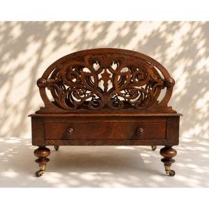 Porte-revues anglais d’époque victorienne en bois sculpté – XIXe siècle