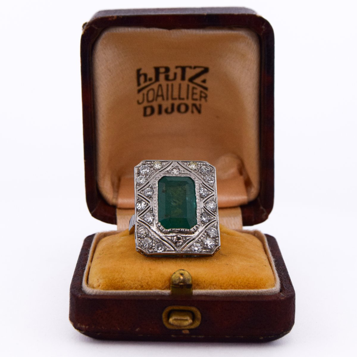 Platinum 950 Emerald And Diamond Ring    An285 (00029)-photo-1