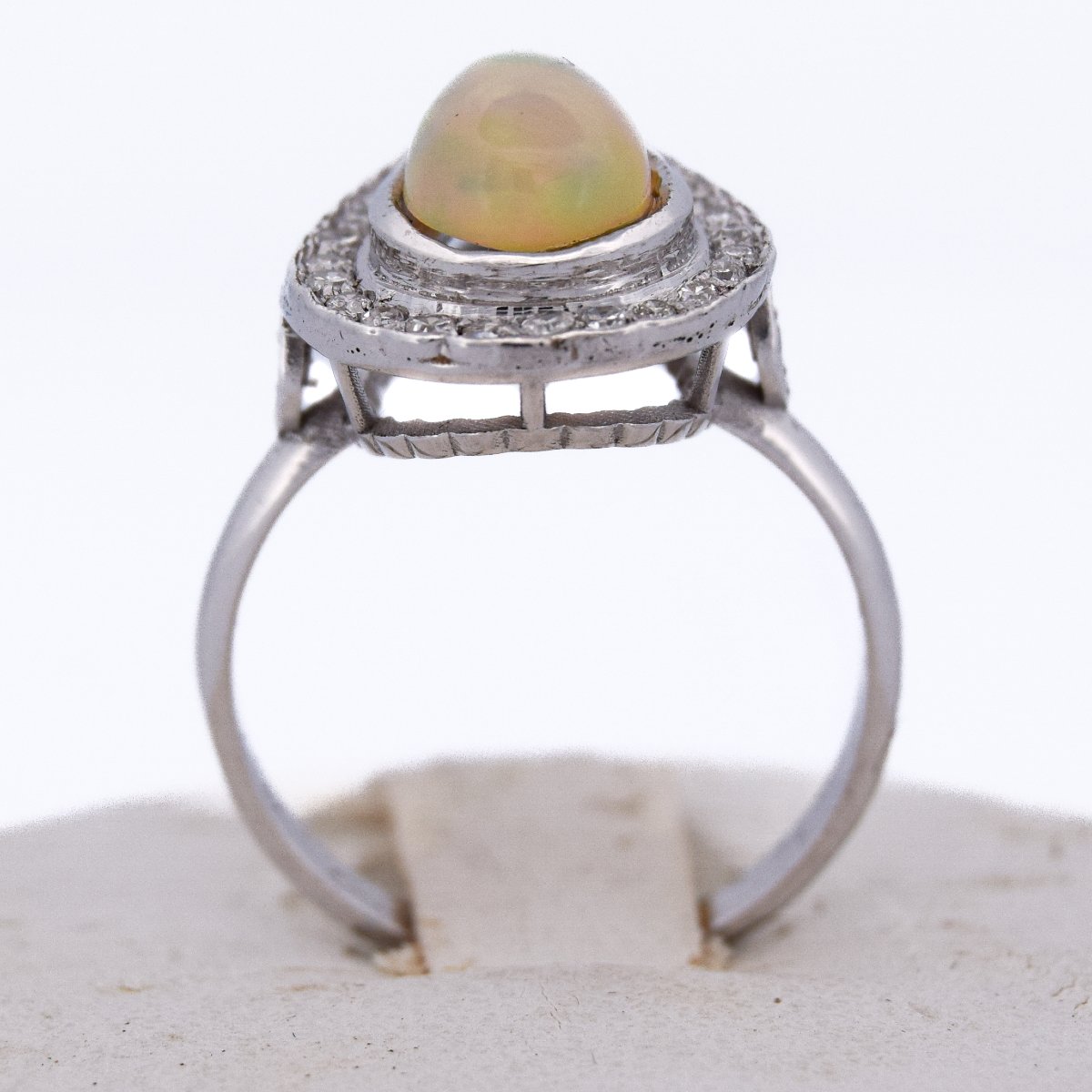 18k Gold Opal And Diamond Ring  An100 (0069) -photo-1