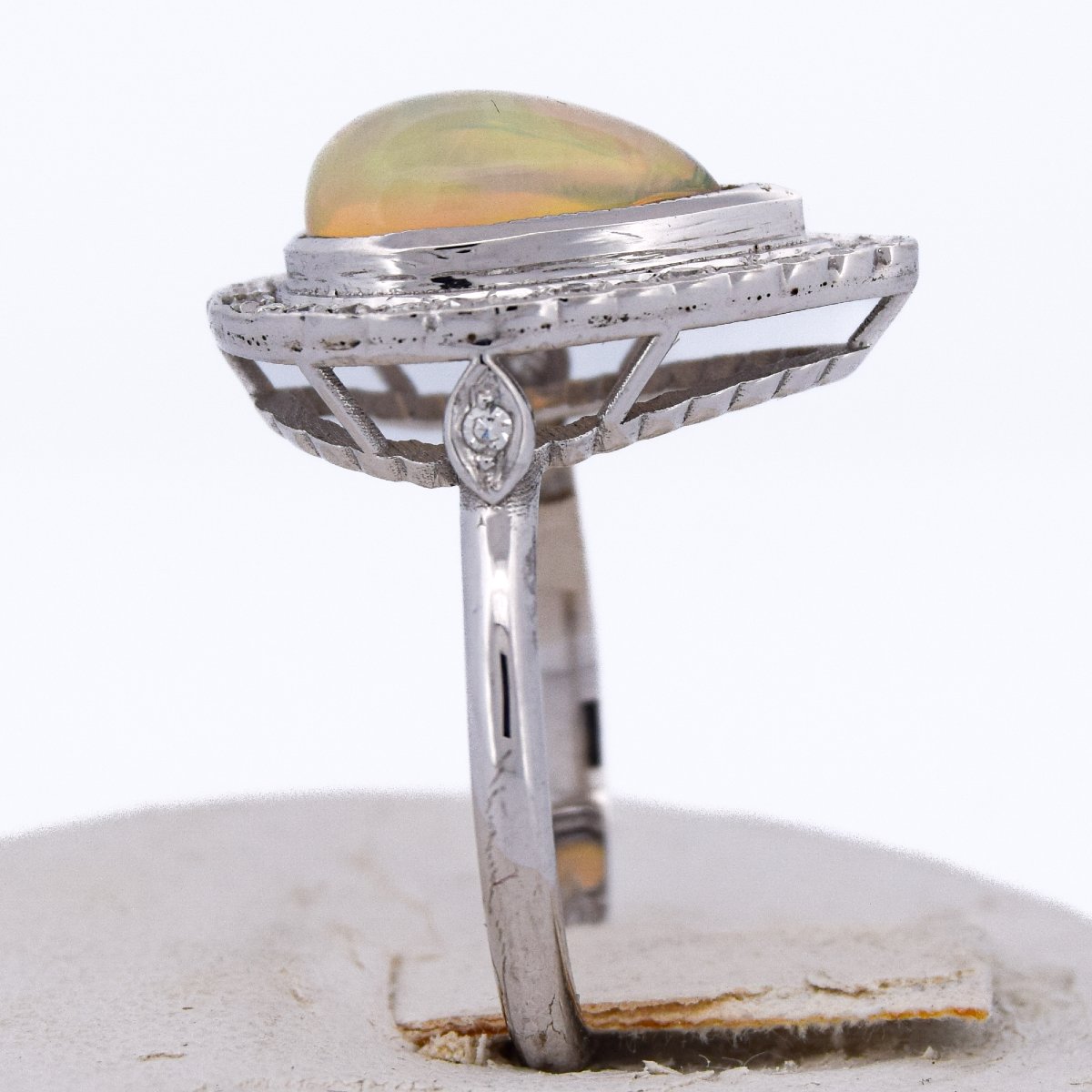 18k Gold Opal And Diamond Ring  An100 (0069) -photo-2