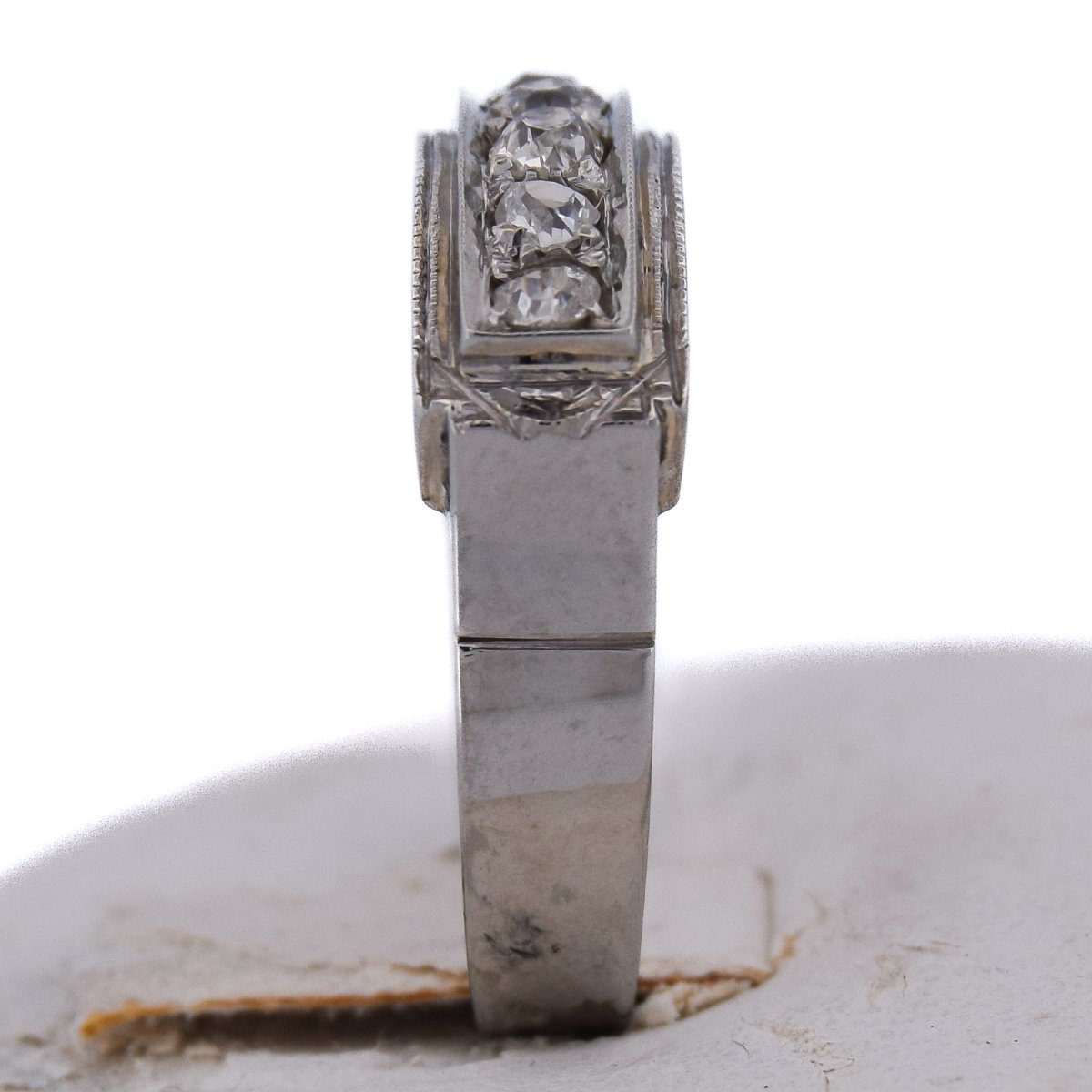 Art Deco 18k White Gold Diamond Ring – Old Mine Cut-photo-2