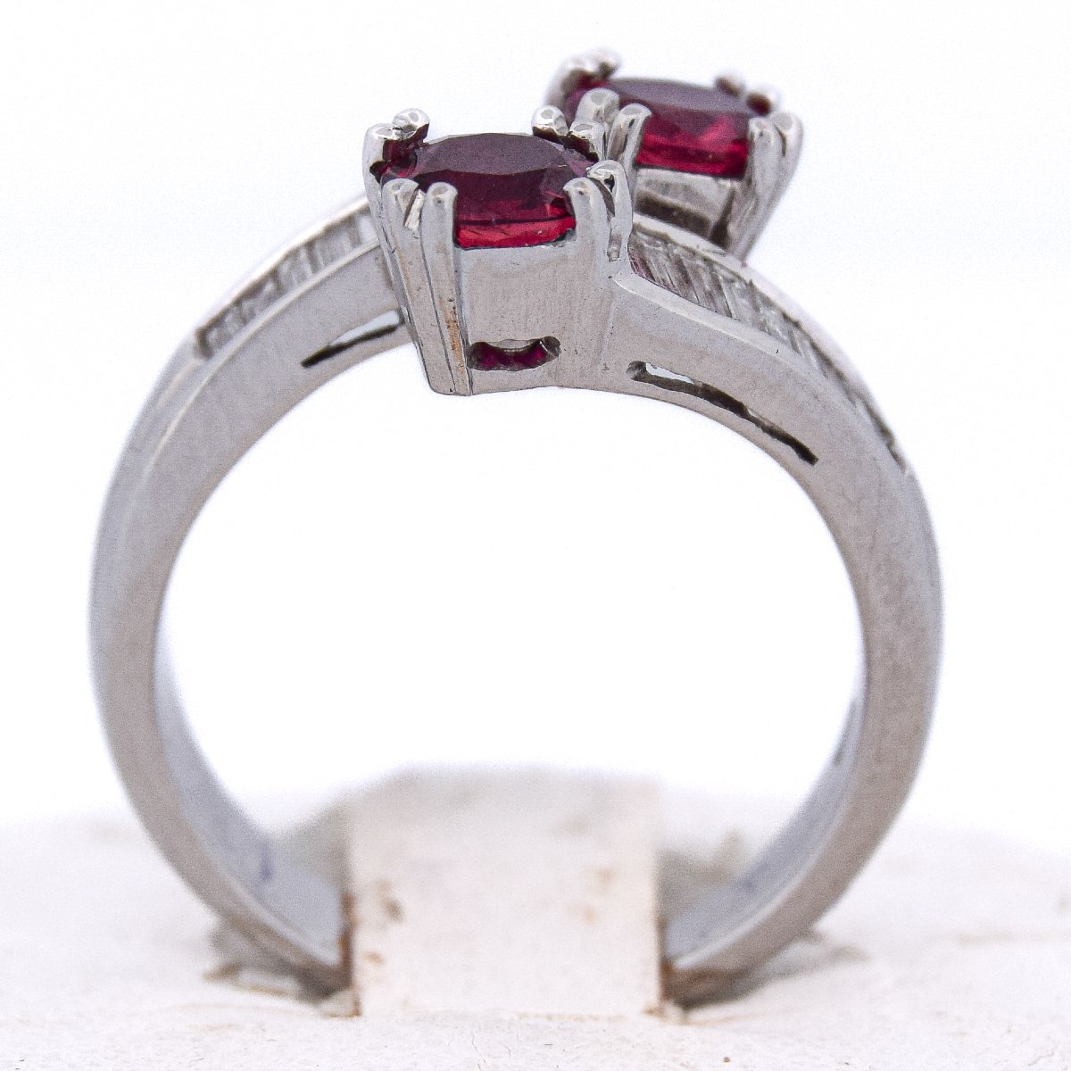 Bague Vintage Or Blanc 18k Rubis et Diamants Baguette   AN590 112-403 (00119)-photo-4