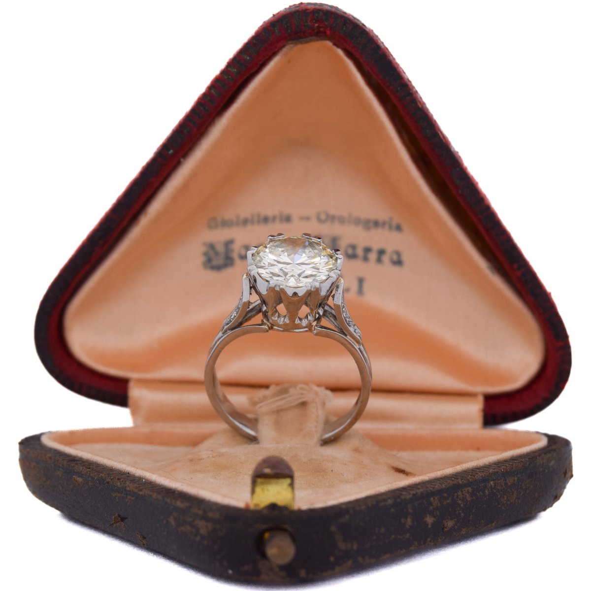 Retro Solitaire Diamond Ring, 3.01 Carats, Platinum   An279 (000419)-photo-2