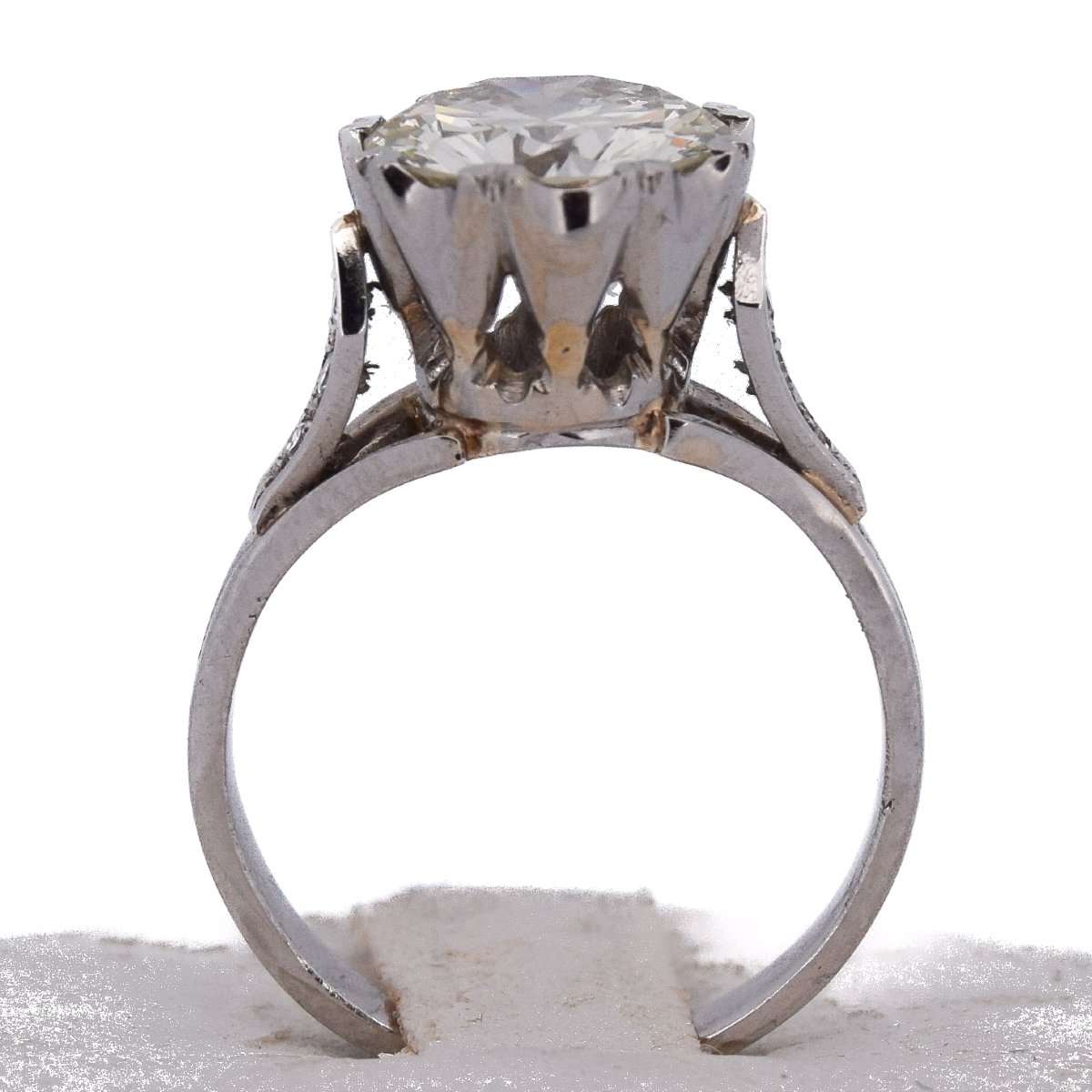 Retro Solitaire Diamond Ring, 3.01 Carats, Platinum   An279 (000419)-photo-6