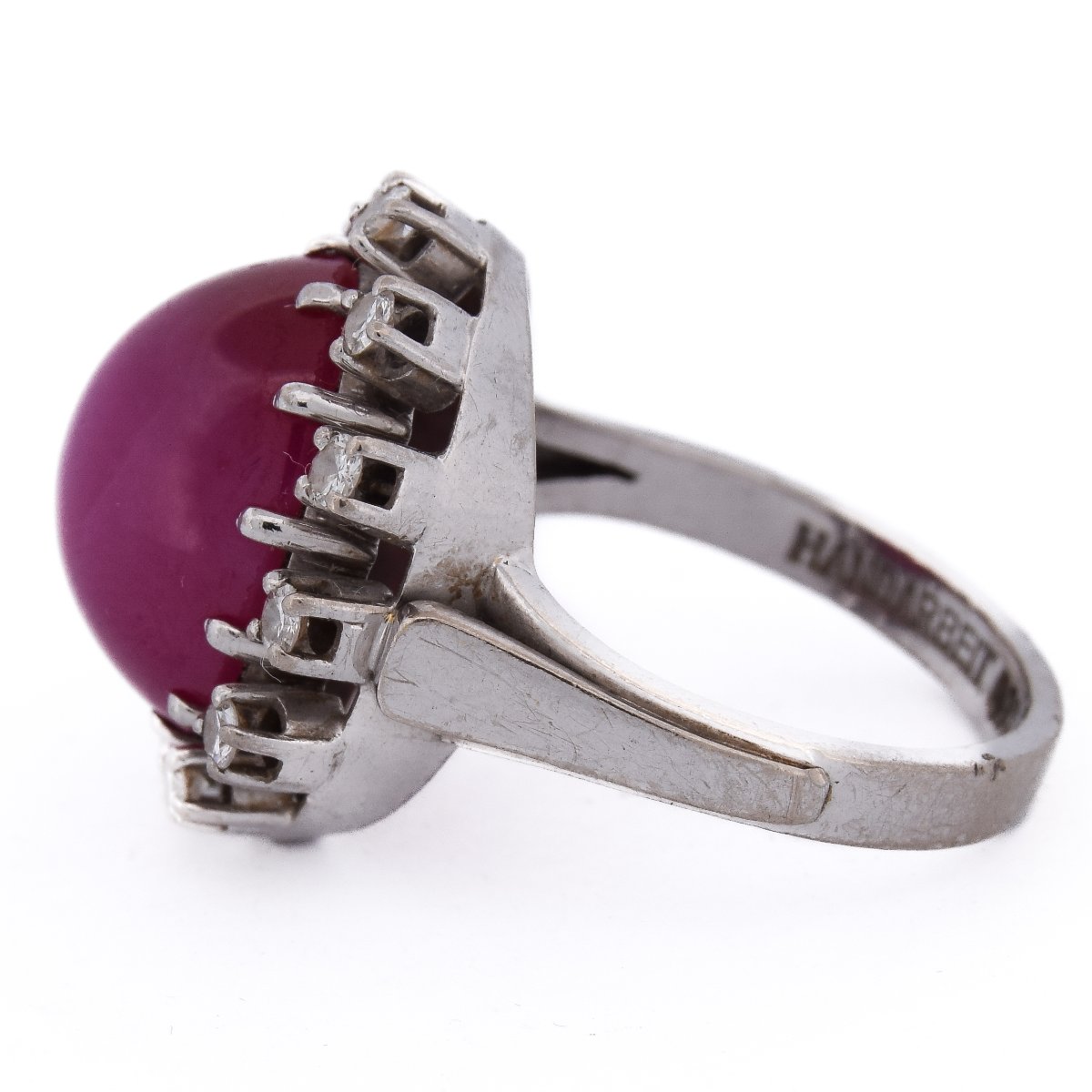 Vintage 14k Gold Ring With A 12-carat Ruby Cabochon And Diamonds   (an494 00019)-photo-3
