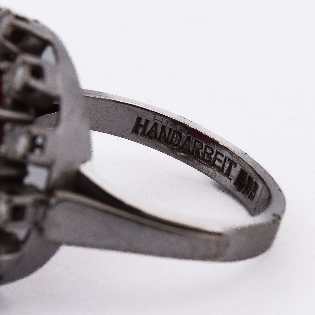 Vintage 14k Gold Ring With A 12-carat Ruby Cabochon And Diamonds   (an494 00019)-photo-5