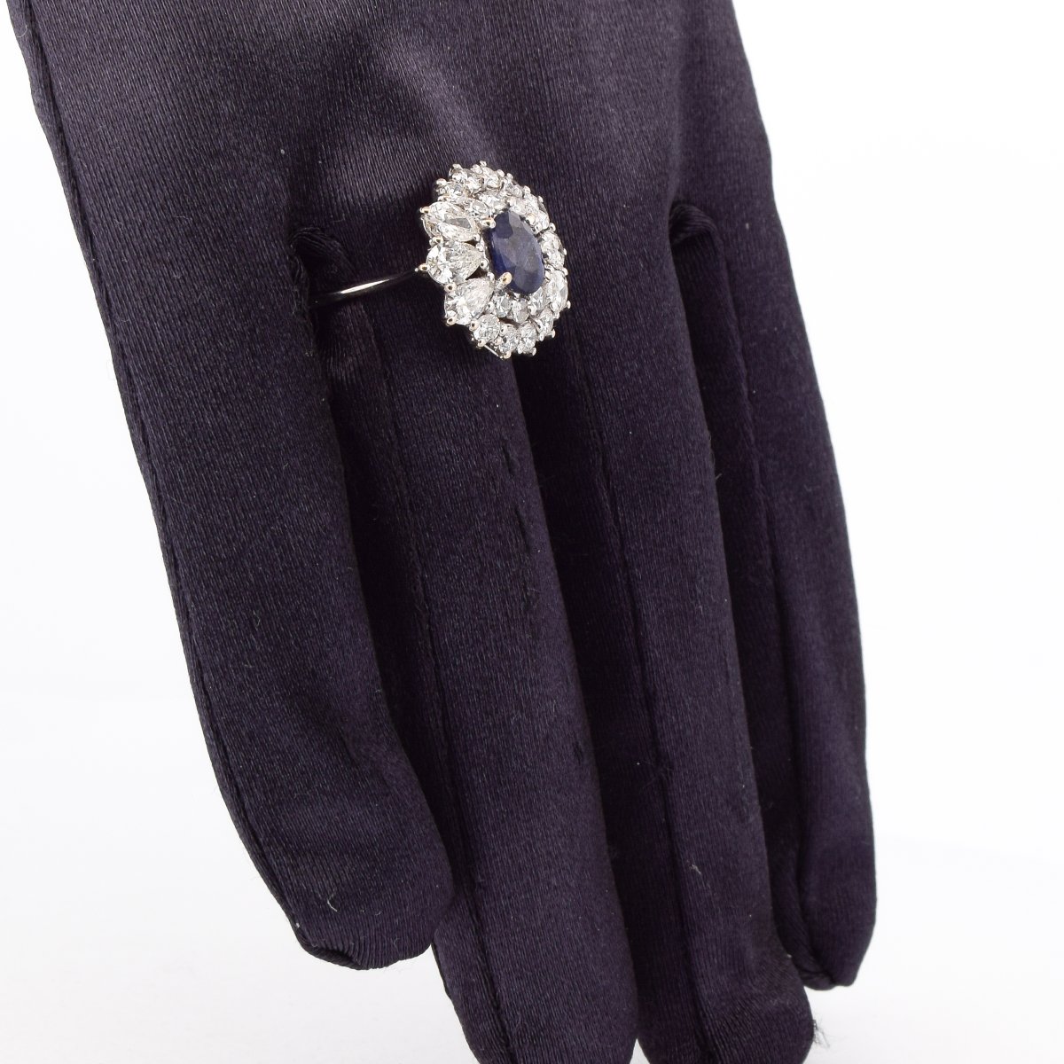 Bague Contemporaine Or Blanc 18k Saphir 1,5ct Diamants 2ct-photo-5
