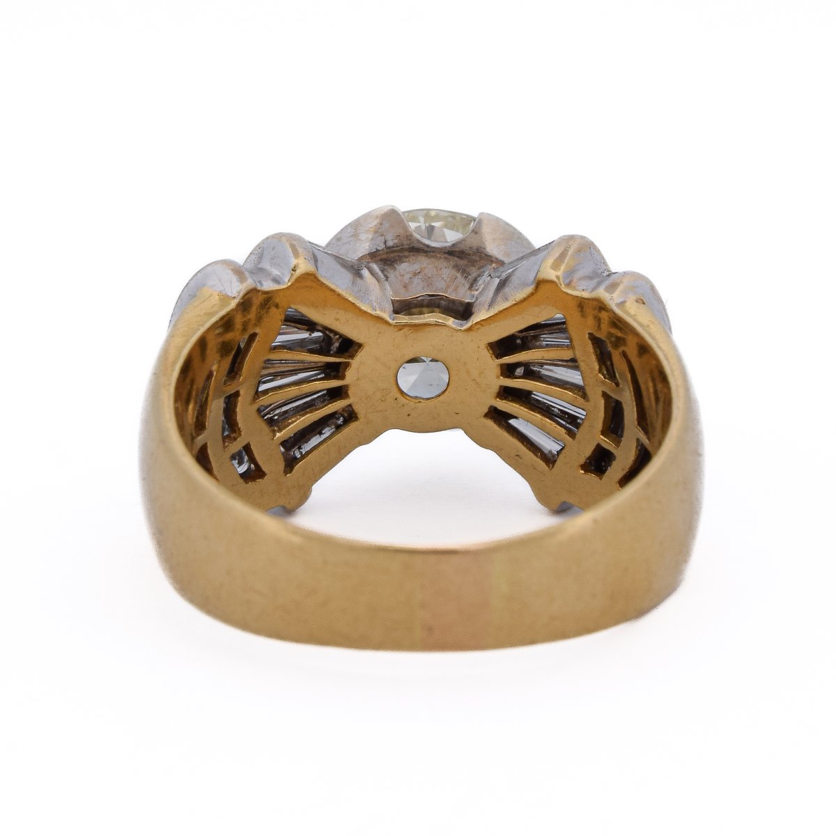 Bague En Or 18 Carats Avec Diamant Central De 6,30 Carats Et Diamants G VS     AN689 -photo-4