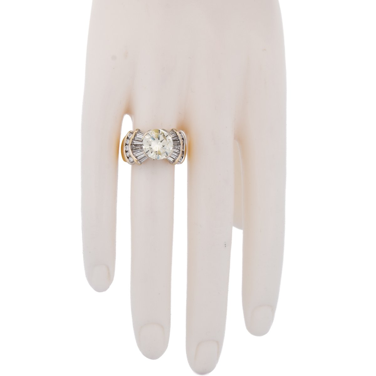 Bague En Or 18 Carats Avec Diamant Central De 6,30 Carats Et Diamants G VS     AN689 -photo-3