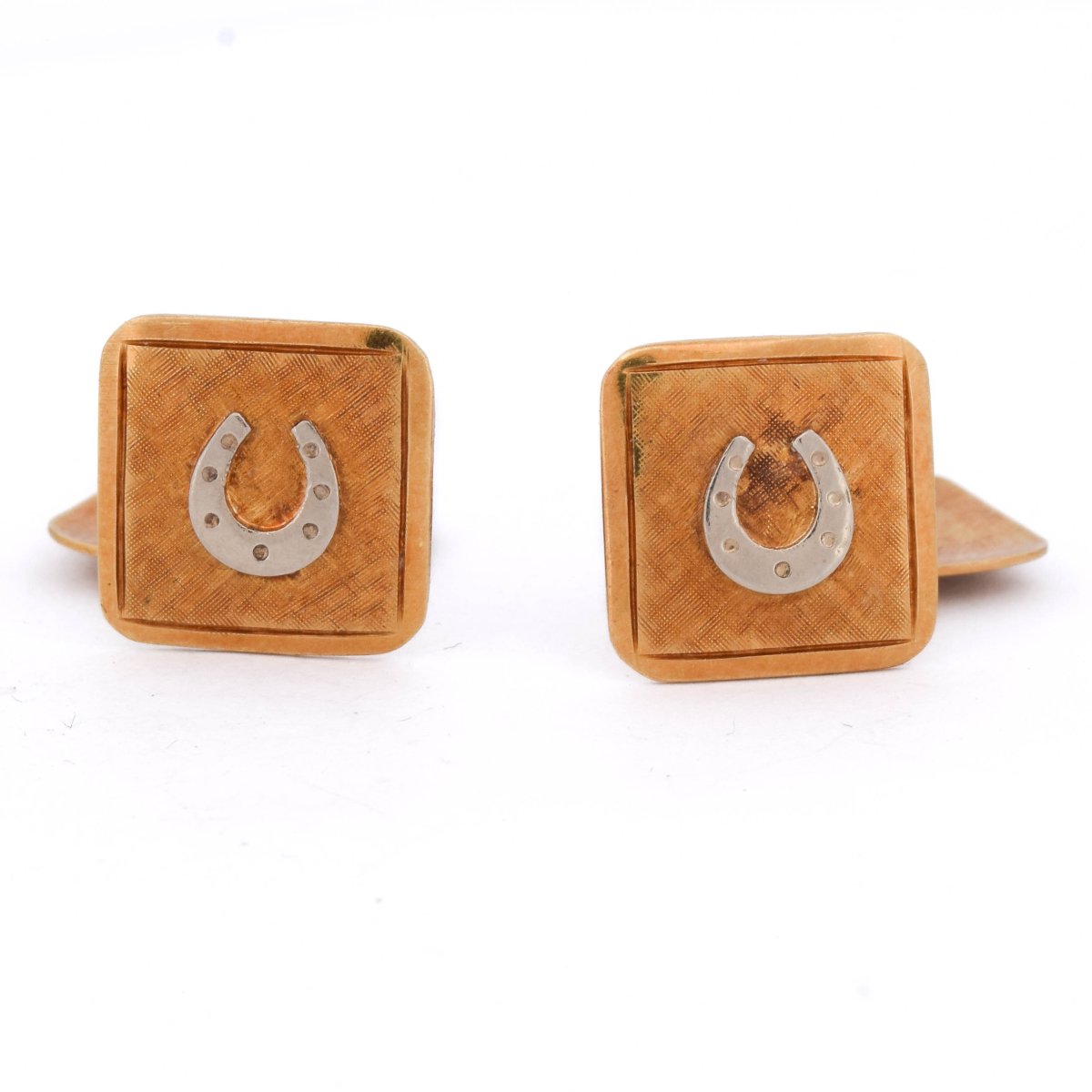 Pair Of Vintage 18-kt Gold Cufflinks With A Horseshoe Design    Gm3-photo-3
