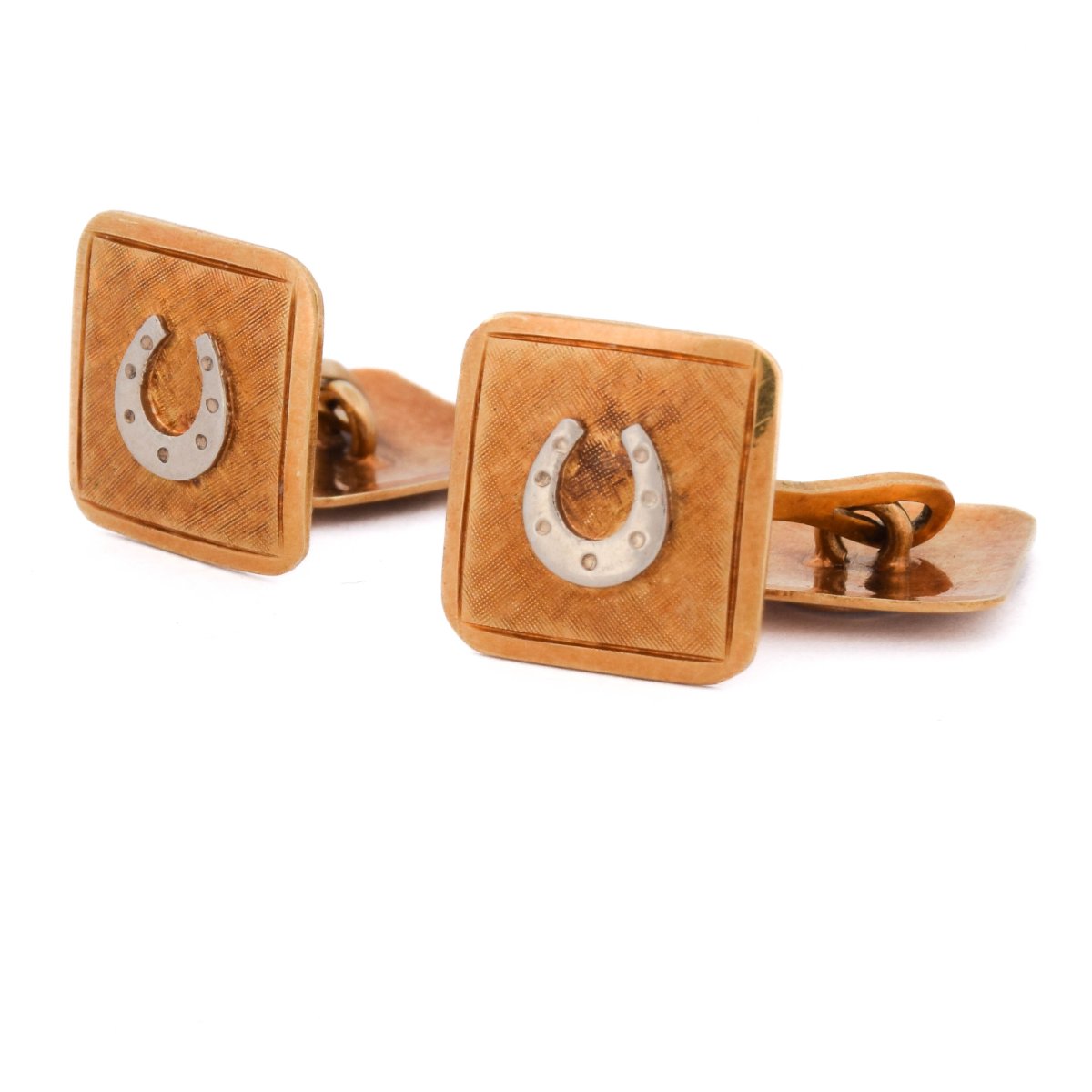 Pair Of Vintage 18-kt Gold Cufflinks With A Horseshoe Design    Gm3-photo-1
