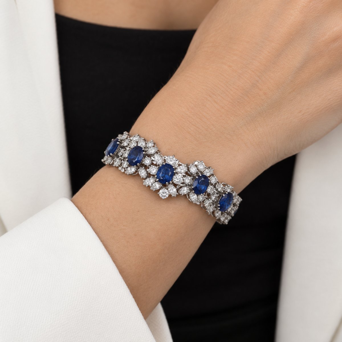 Vintage 18-karat White Gold Bracelet With Sapphires And Diamonds-photo-5