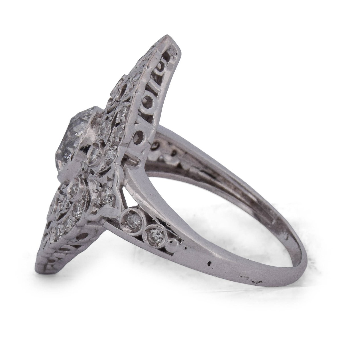 Early 20th-century Art Nouveau Ring In 18-karat White Gold With Diamonds-photo-1