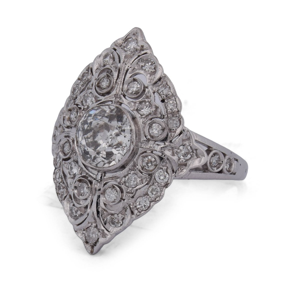 Early 20th-century Art Nouveau Ring In 18-karat White Gold With Diamonds-photo-2