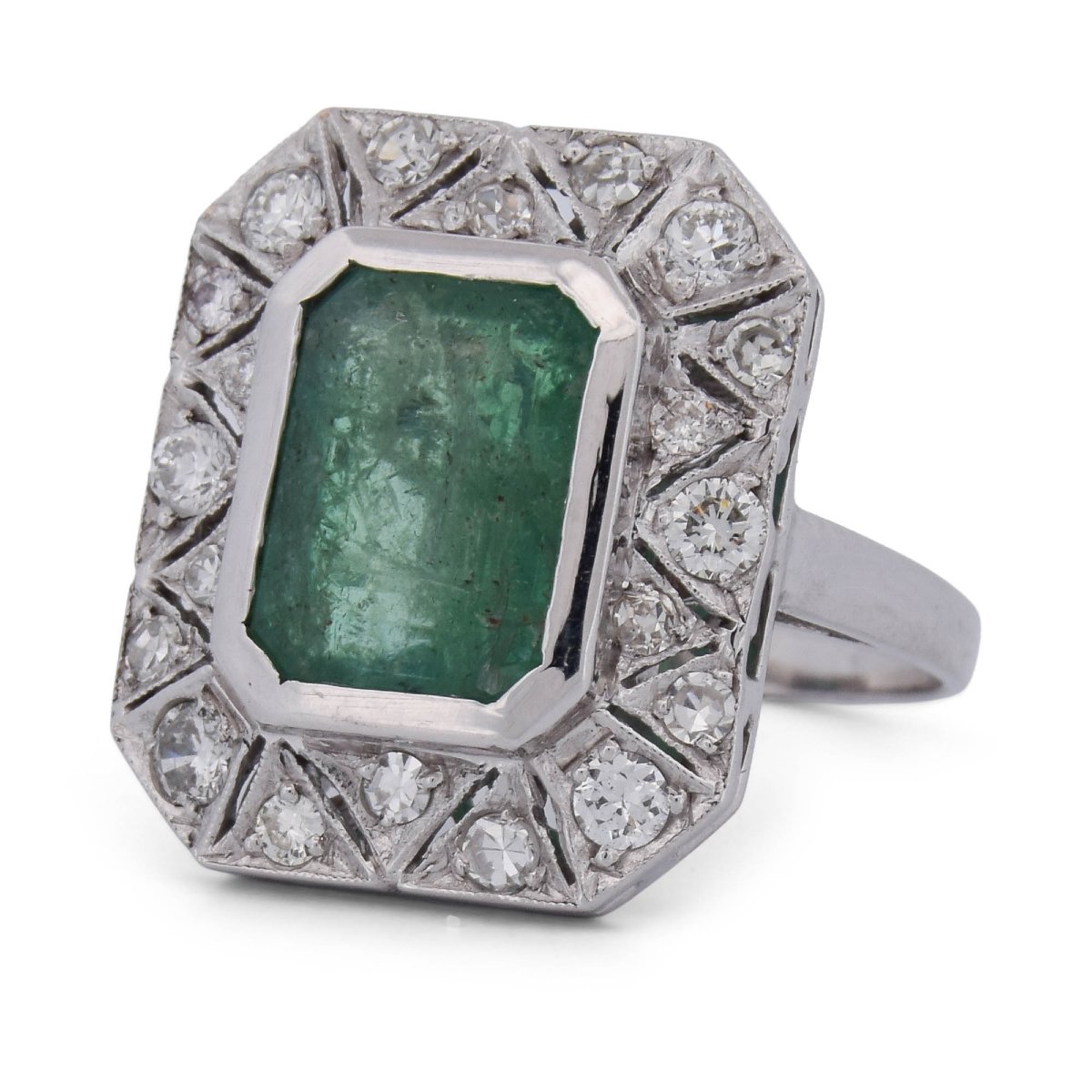 Bague Art Déco en Or Blanc 18 Carats, Émeraude de 4,50 ct et Diamants AN131 (00219)-photo-3