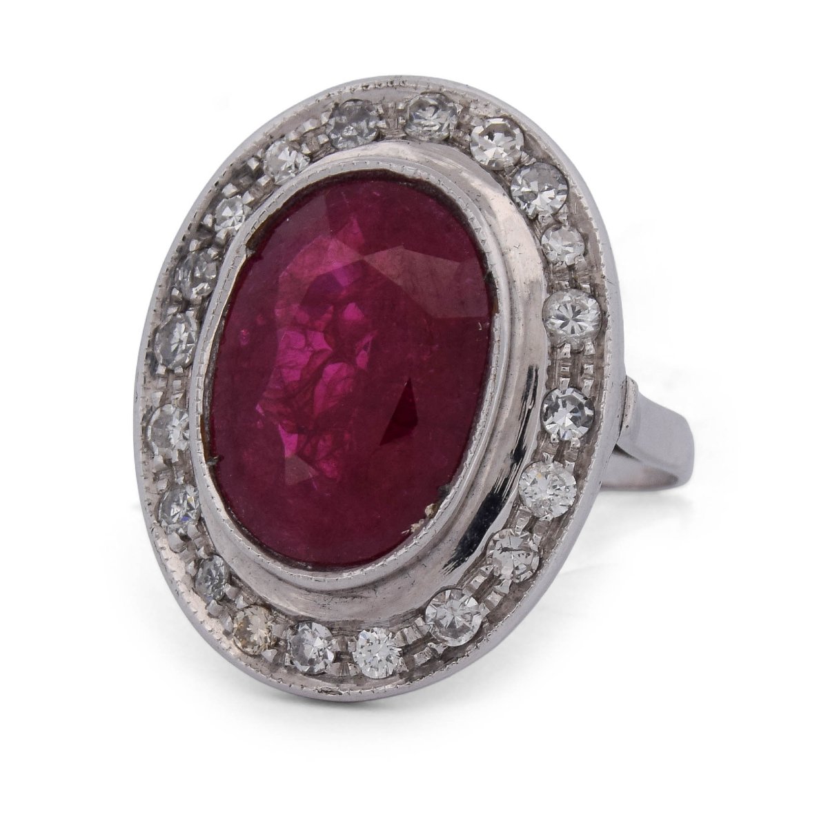 Bague Vintage en Or Blanc 18 Carats, Rubis de 6,50 ct et Diamants AN407 (00019)-photo-3