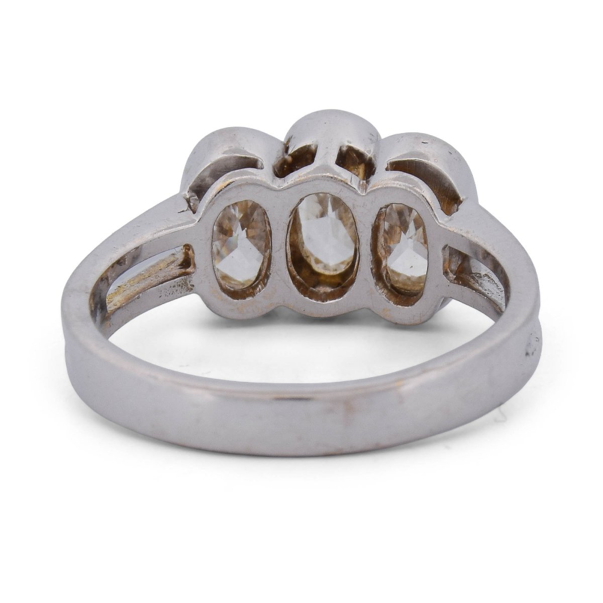 Bague Vintage Trois Diamants Taille Old Mine Cut en Or Blanc 18 Carats – Environ 1,50 ct  AN327-photo-1