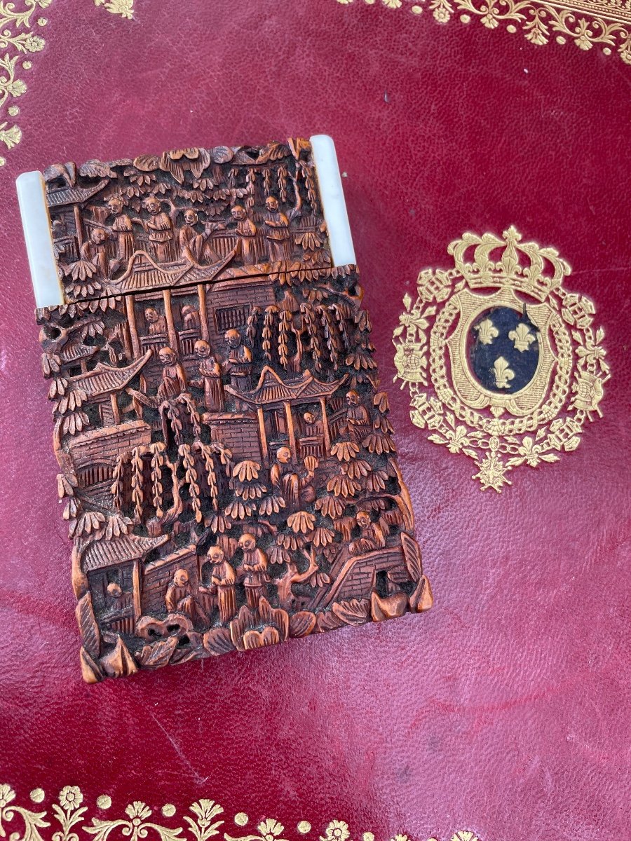 Wood And Ivory China Card Box-photo-2
