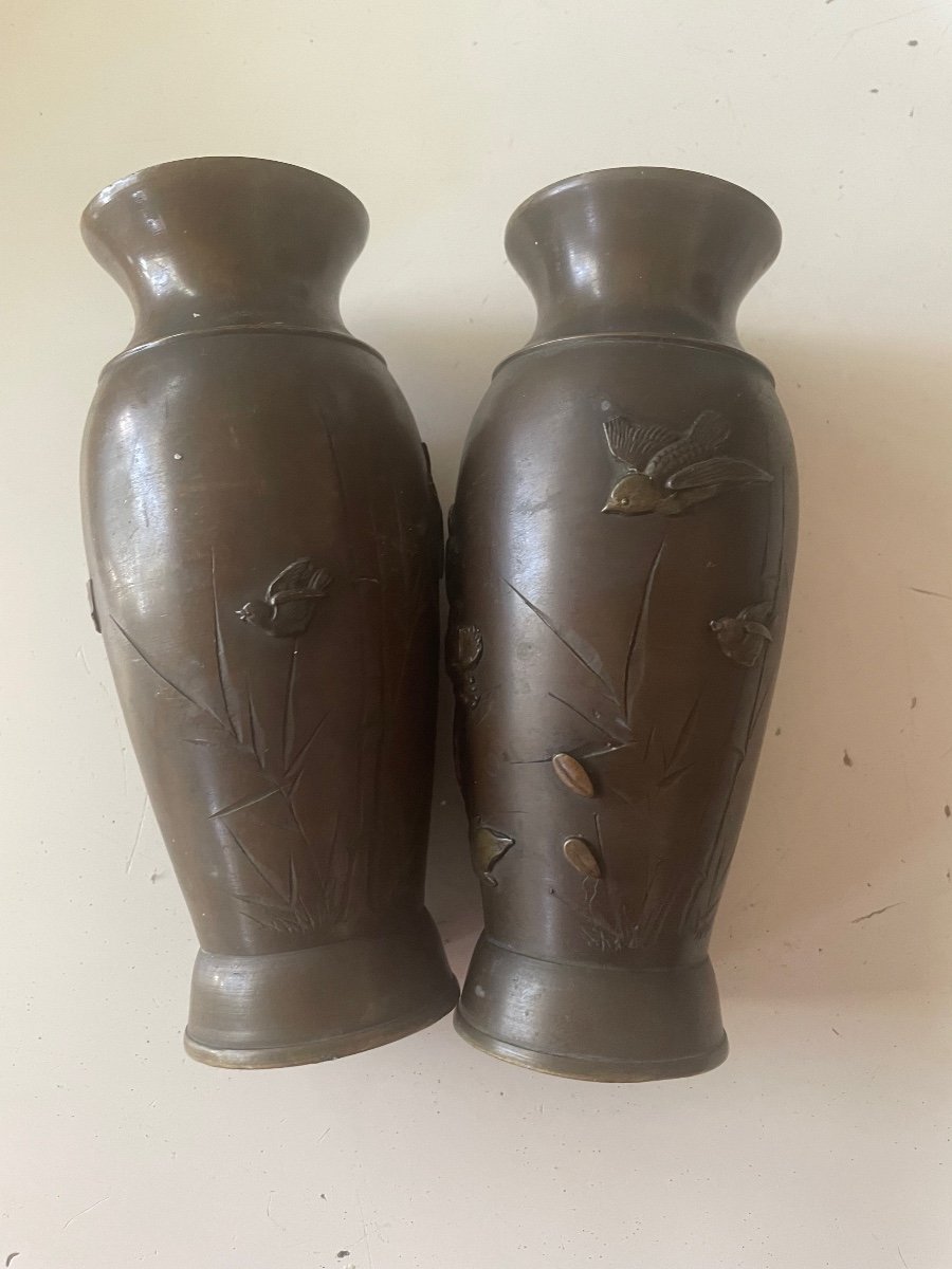 Pair Of XIXth Indochinese Bronze Vases-photo-4