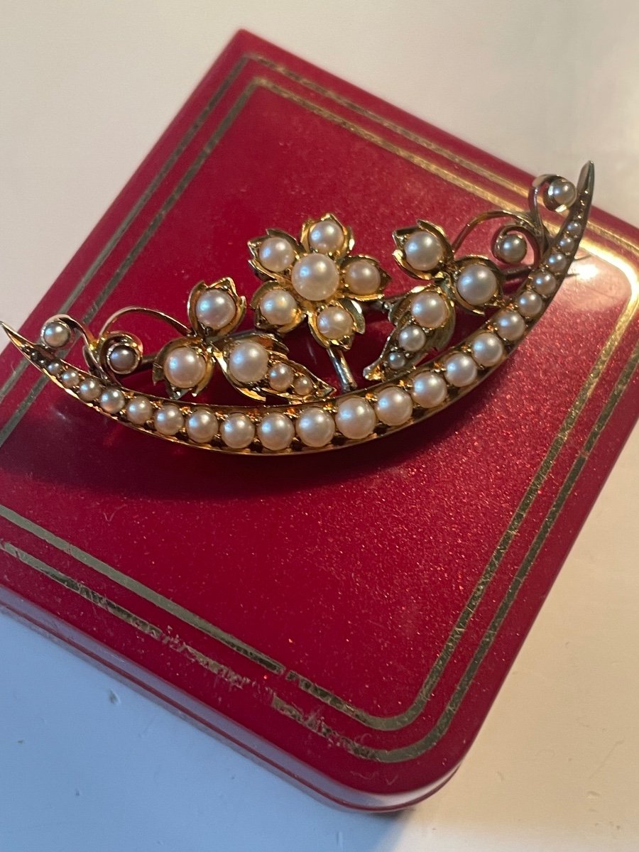 Gold And Pearl Brooch-photo-1