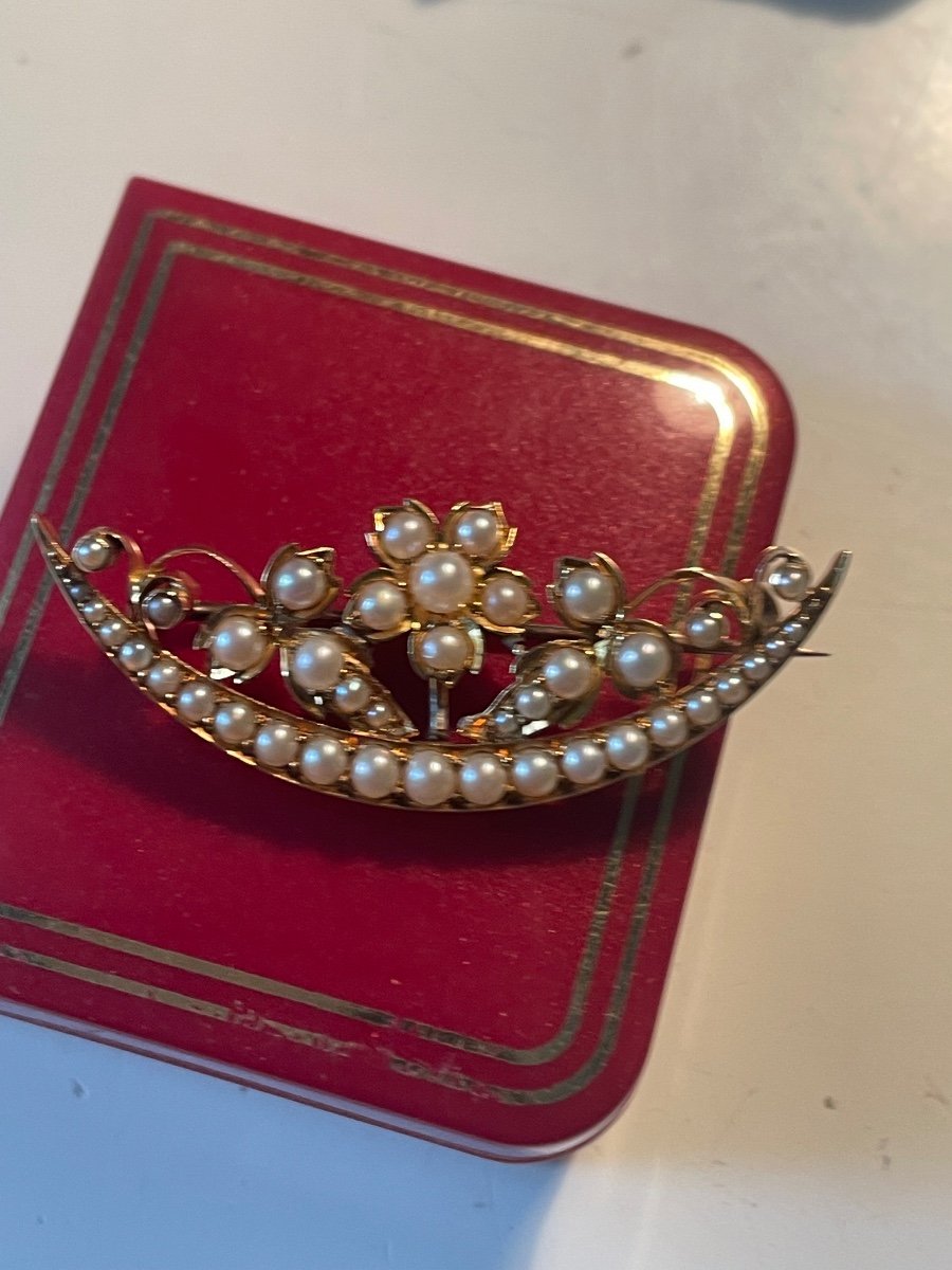 Gold And Pearl Brooch-photo-6