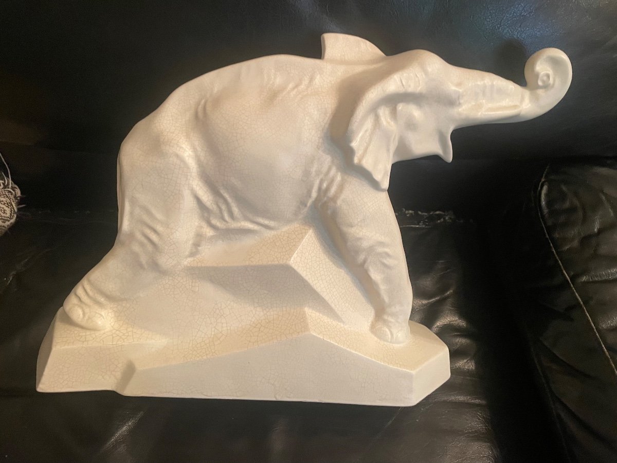 Lejan Crackle Elephant -photo-2