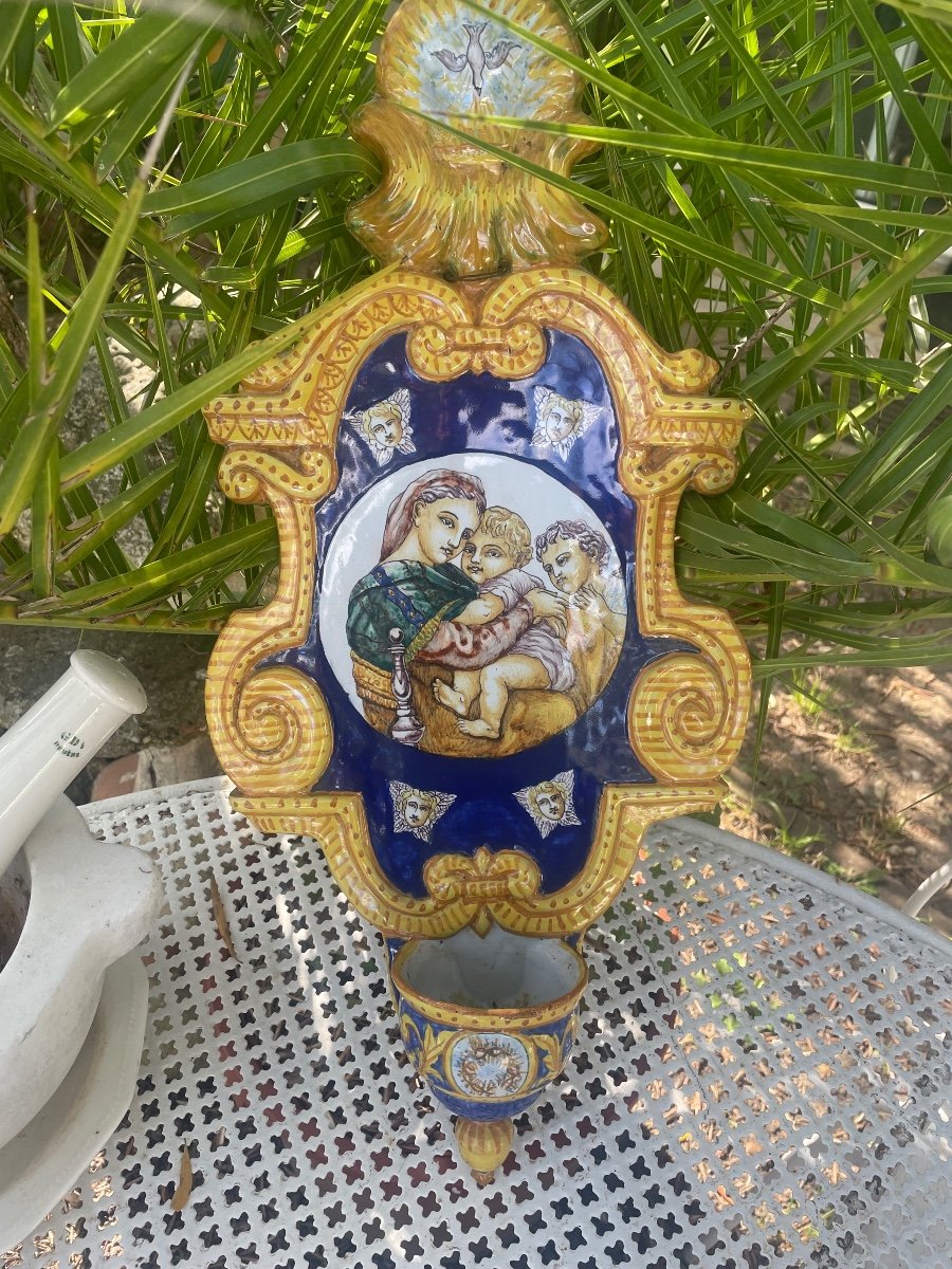 Large Benitier Earthenware -photo-7