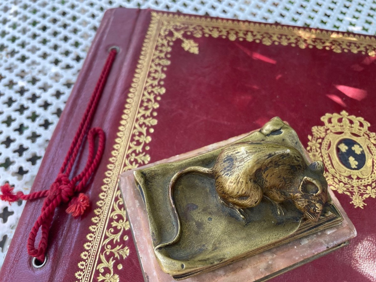 Gilt Bronze And Marble Mouse Paperweight -photo-2