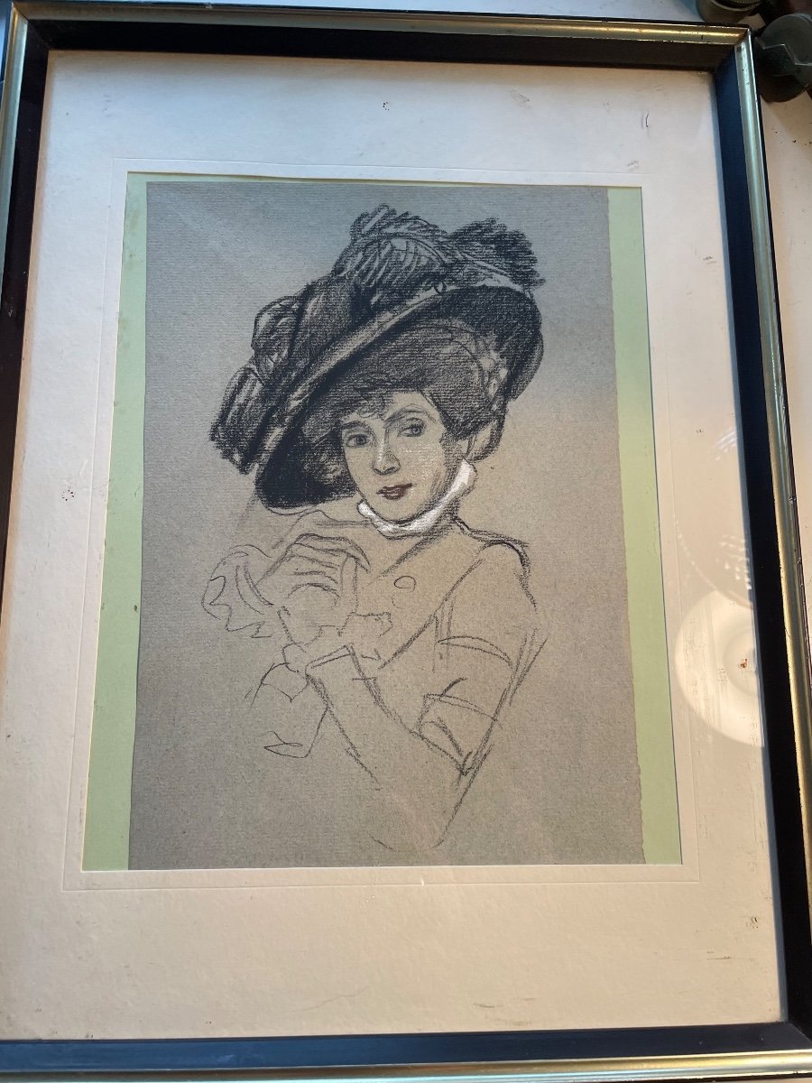 Elegant Hat Drawing -photo-4