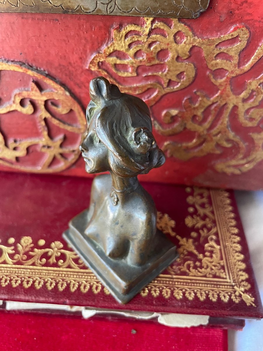 Small Rubin Desk Bronze -photo-3