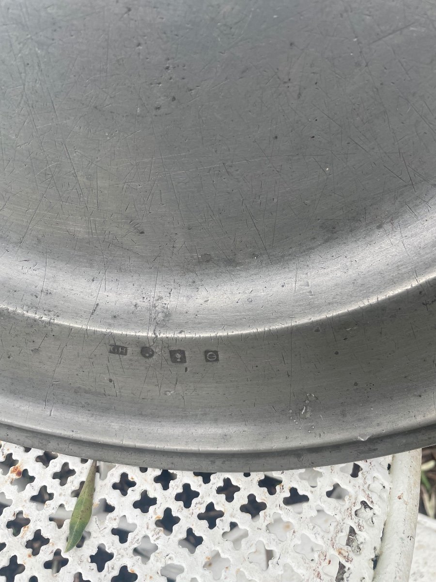 Large 18th Century Pewter Dish -photo-2