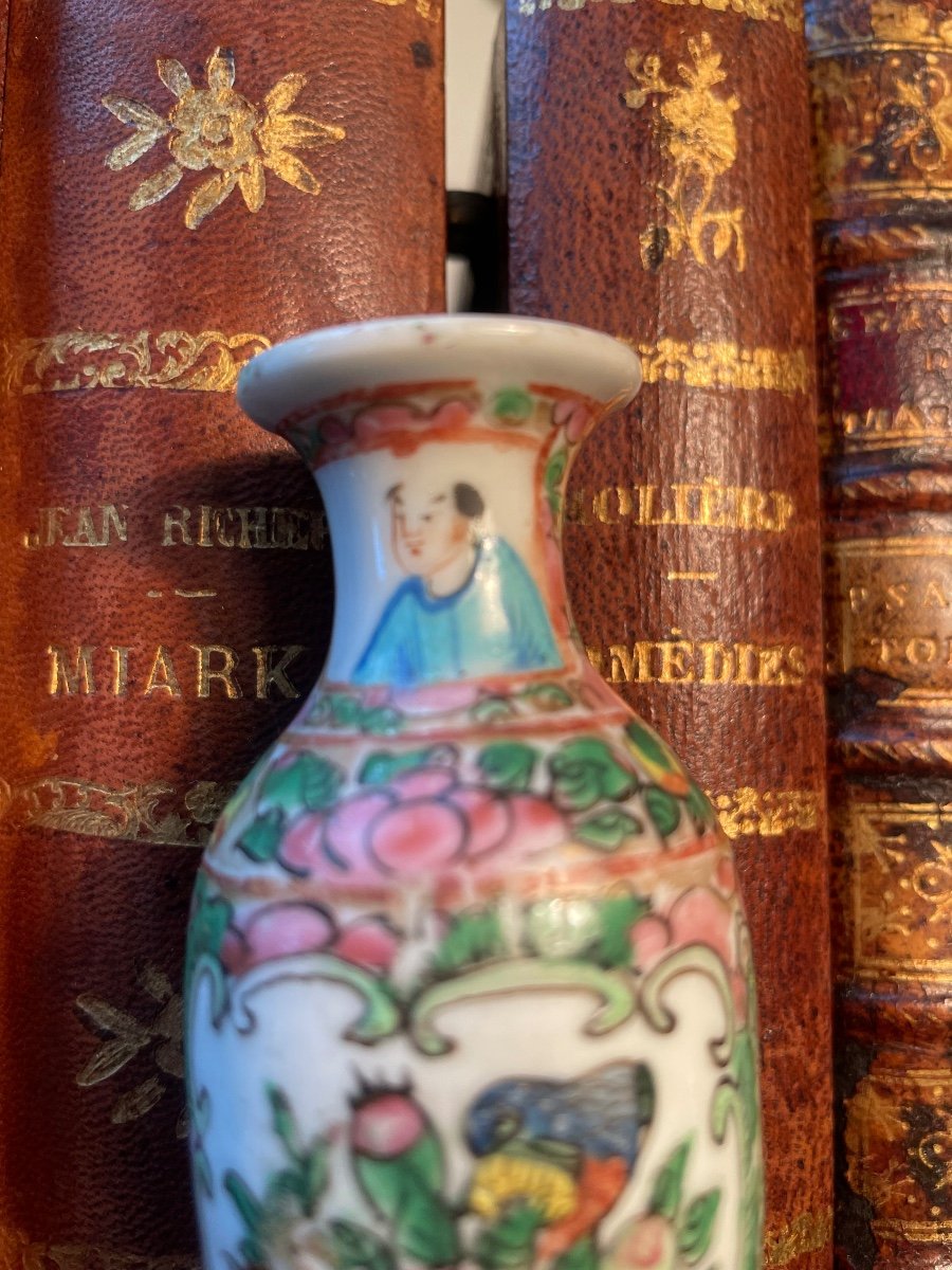 Canton Miniature Porcelain Vase -photo-4