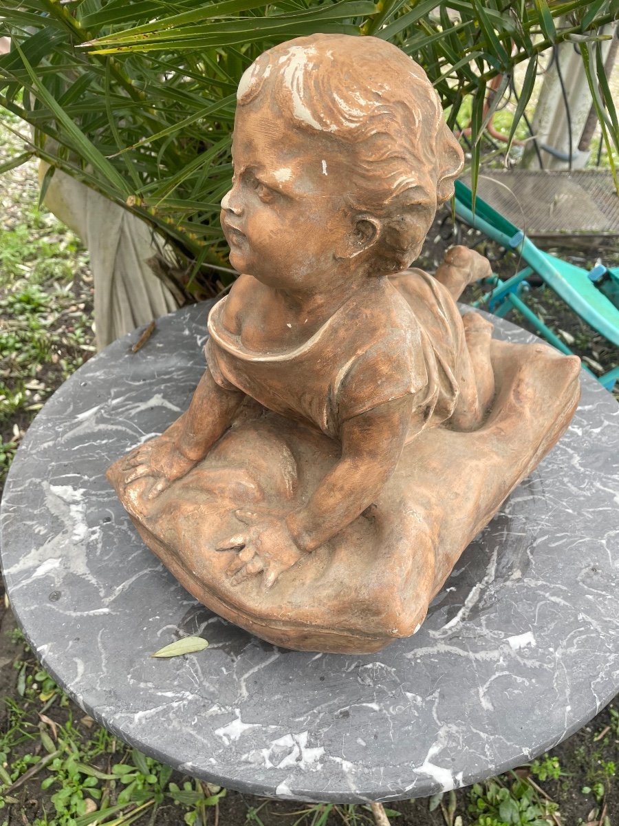 Sculpture D’enfant à Plat Ventre -photo-2