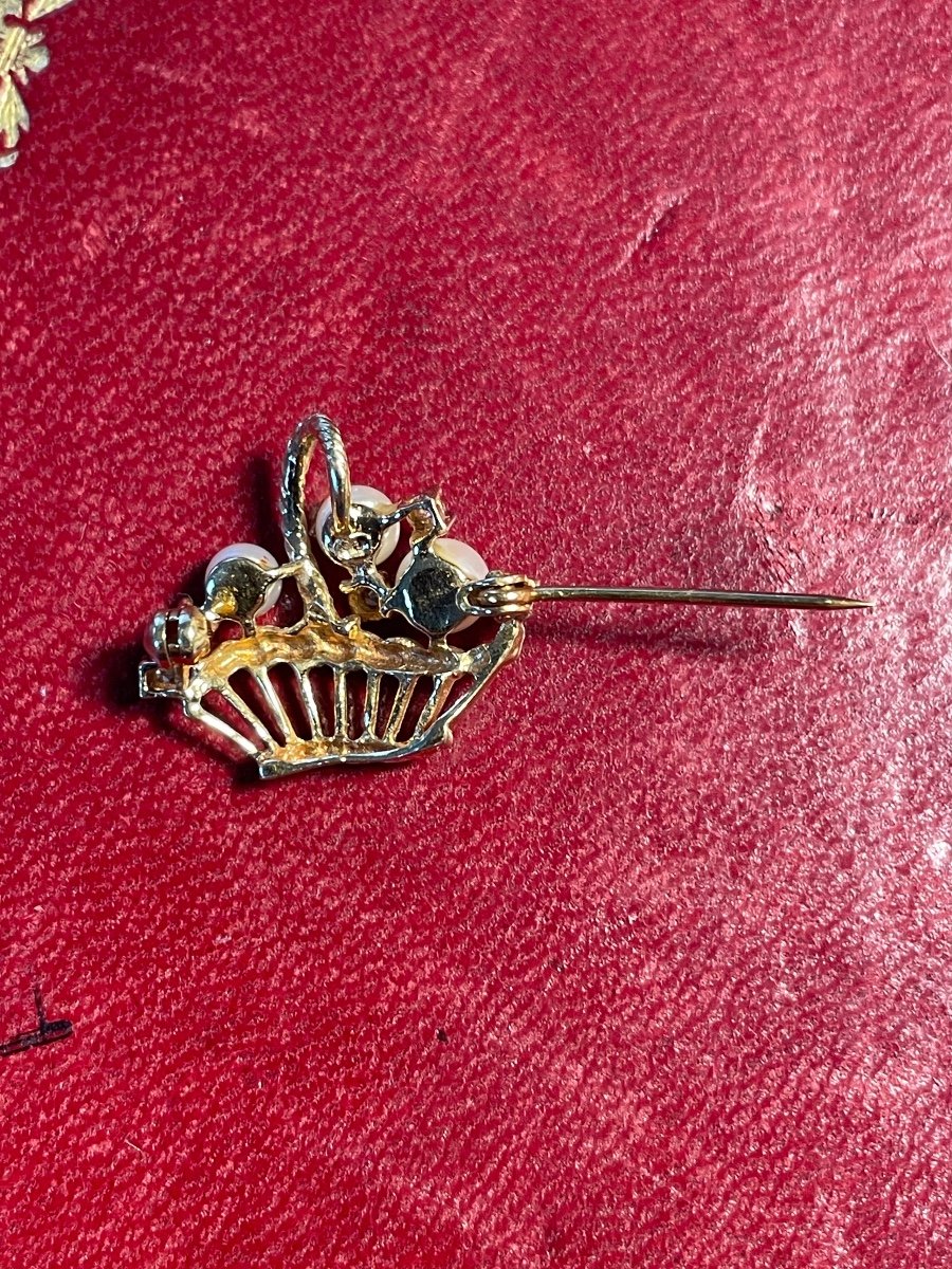 Gold And Pearl Basket Brooch -photo-3