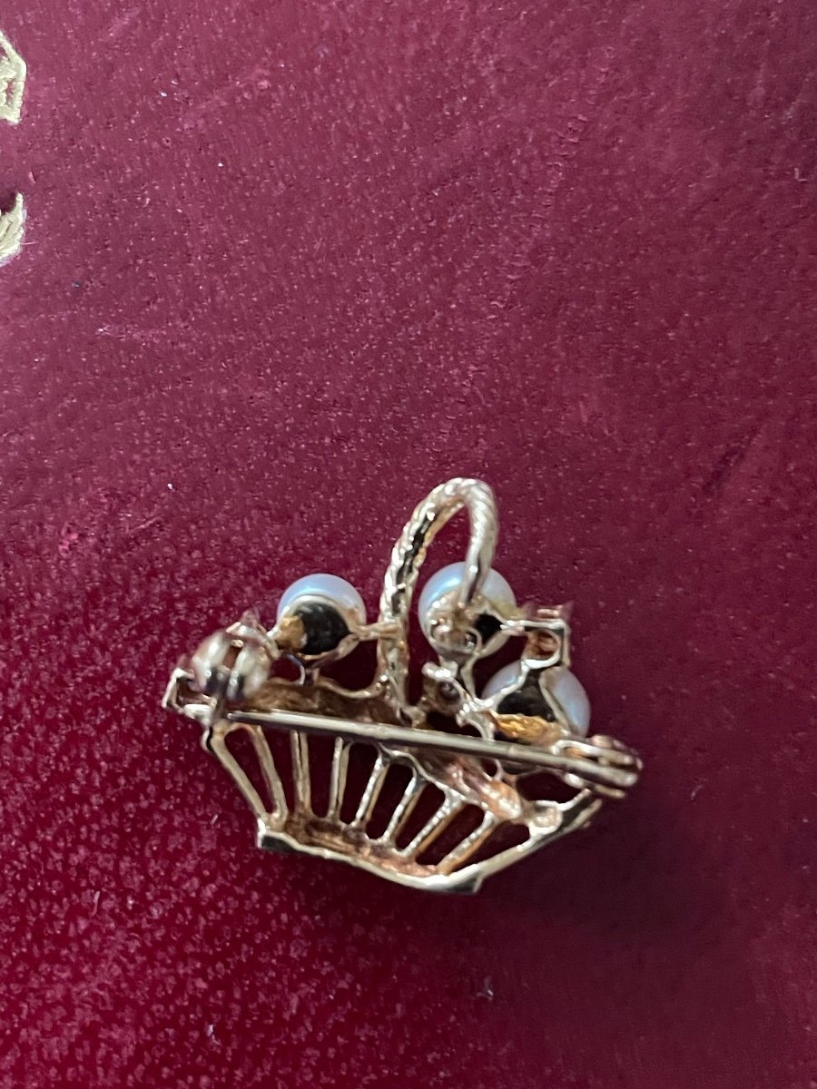 Gold And Pearl Basket Brooch -photo-4
