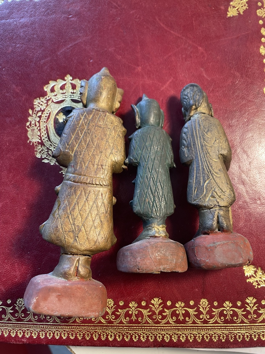 18th Century Asian Wooden Statuettes -photo-3