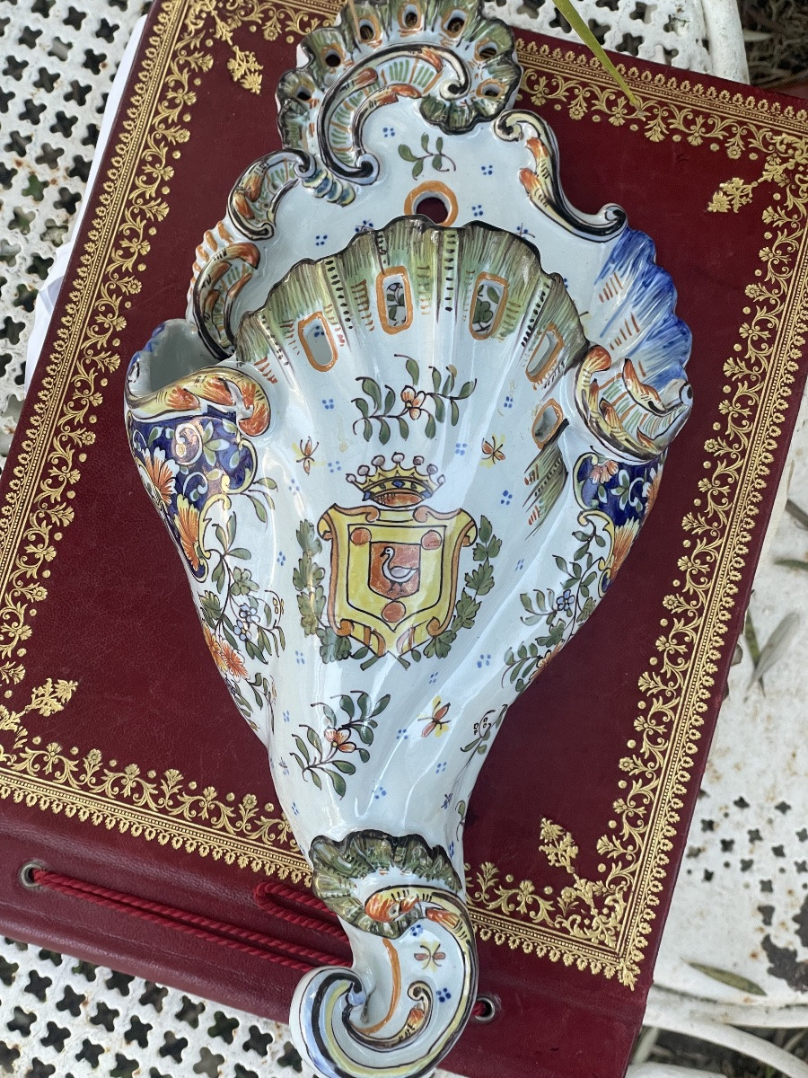 Rouen Earthenware Cornet Vase -photo-6