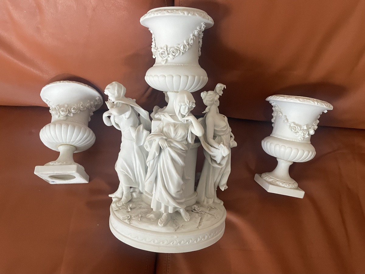 Biscuit de Sèvres les quatres  saisons avec ses cassolettes -photo-8