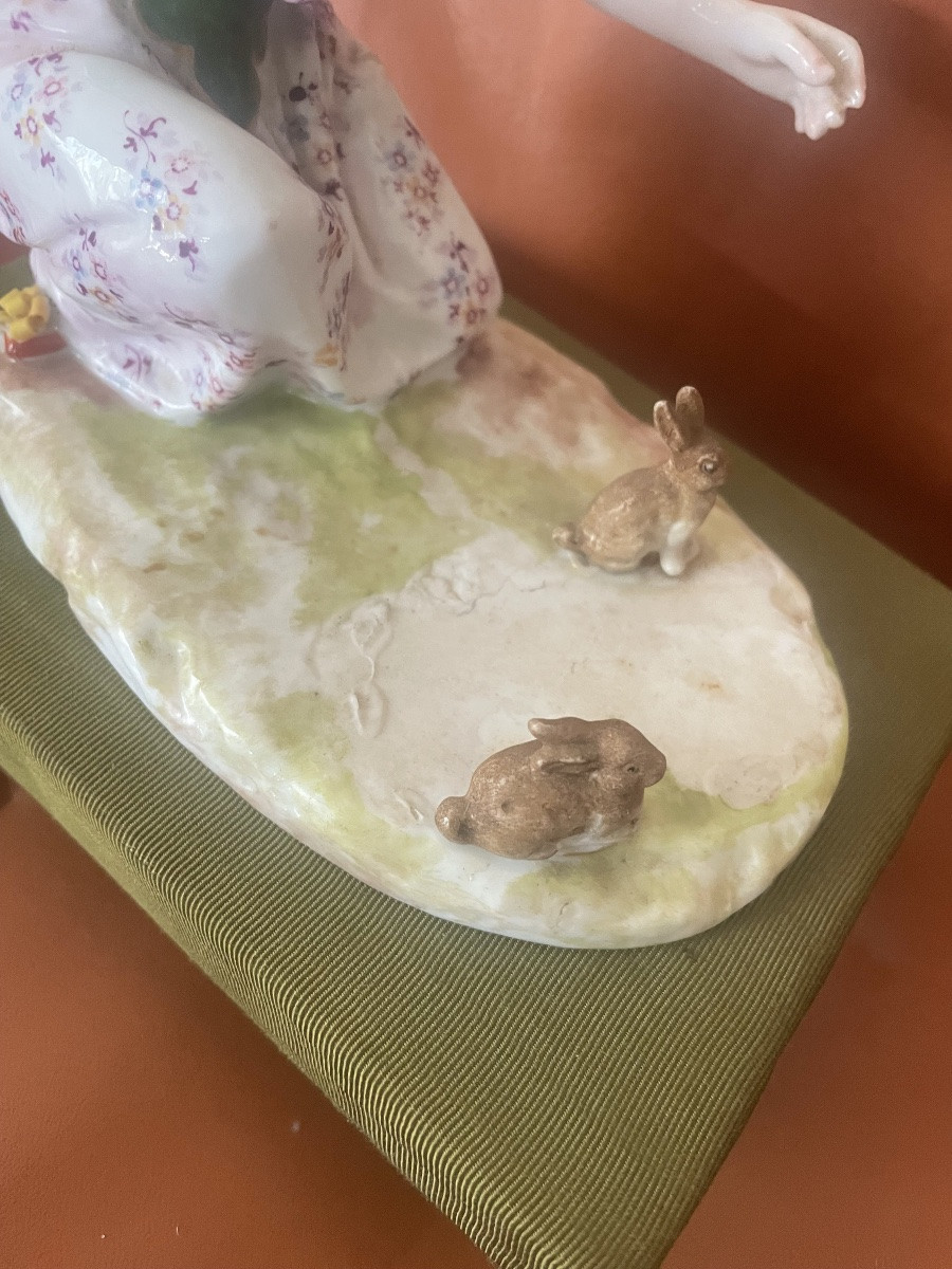 Young Girl's Biscuit With Rabbits -photo-3