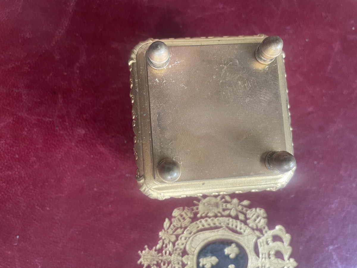 Gilded Brass Box And Miniature-photo-2
