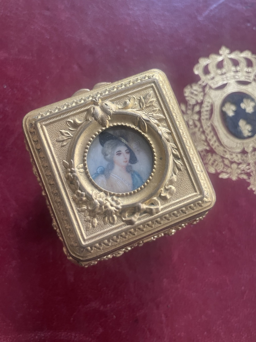 Gilded Brass Box And Miniature-photo-5
