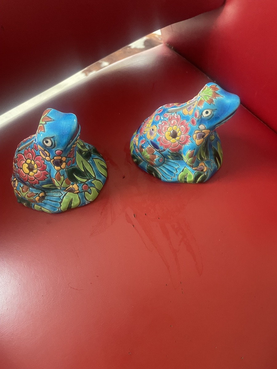 Pair Of Lomgwy Piggy Bank Frogs-photo-5