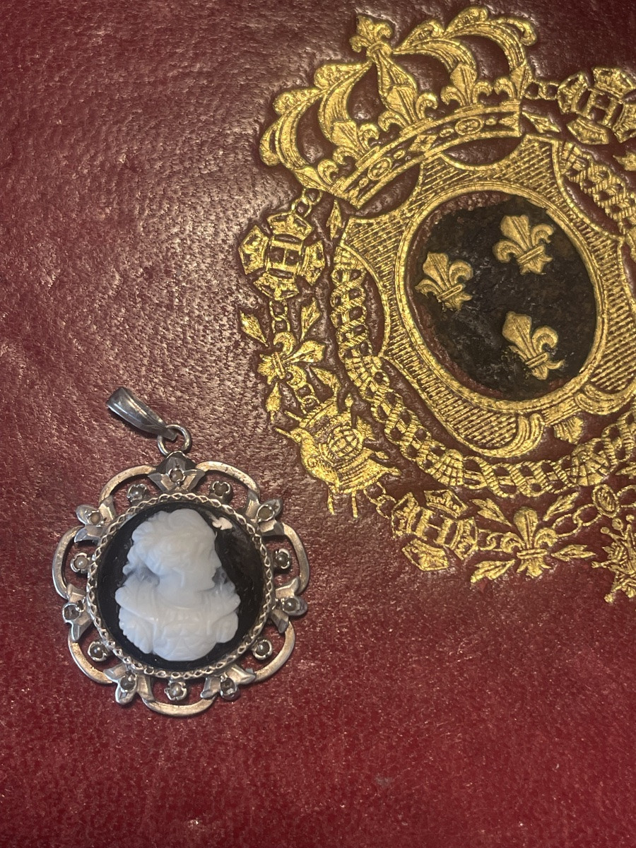  Agate And Silver Cameo Pendant -photo-6