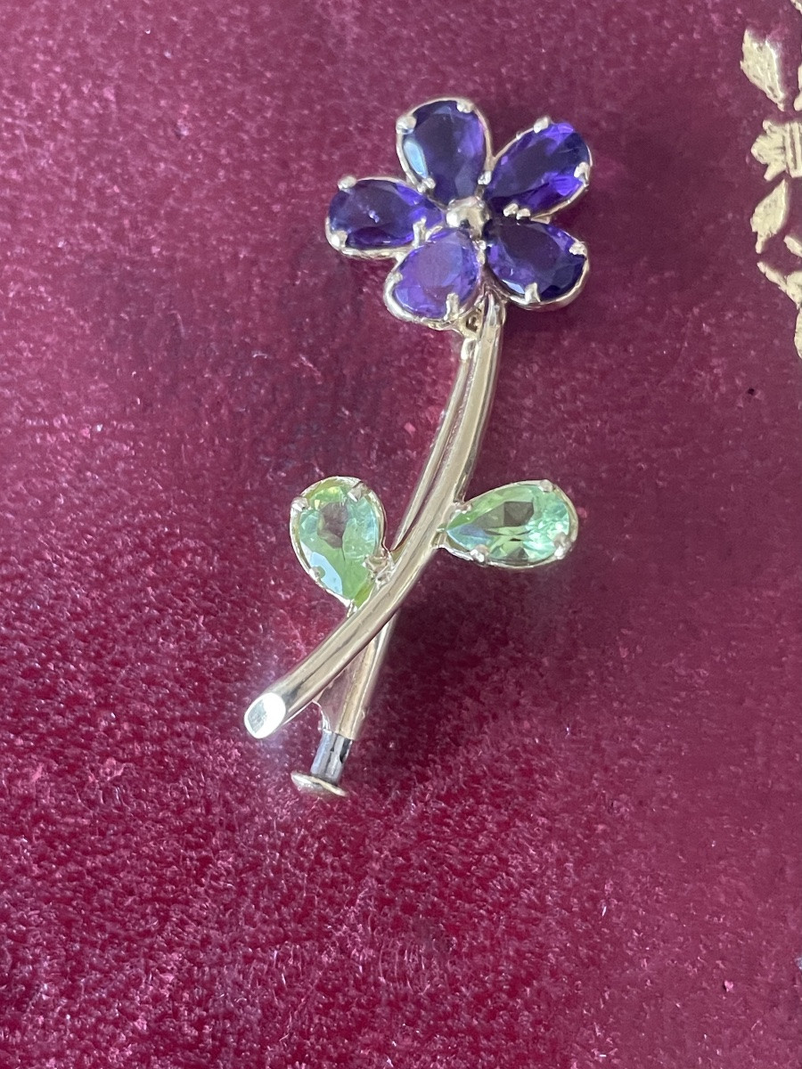 Gold Lucky Brooch With Amethysts And Peridots -photo-4