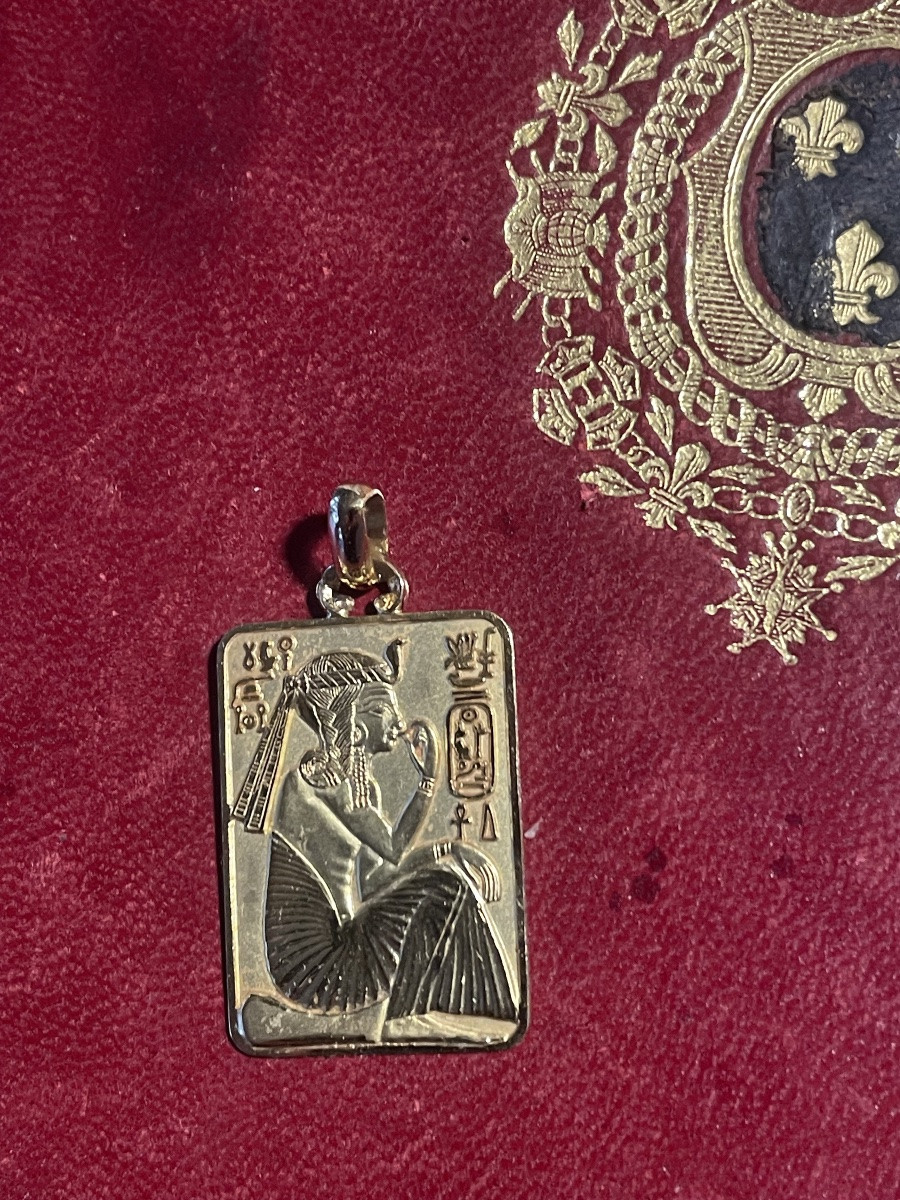 Gold Pendant With Egyptian Decor -photo-1