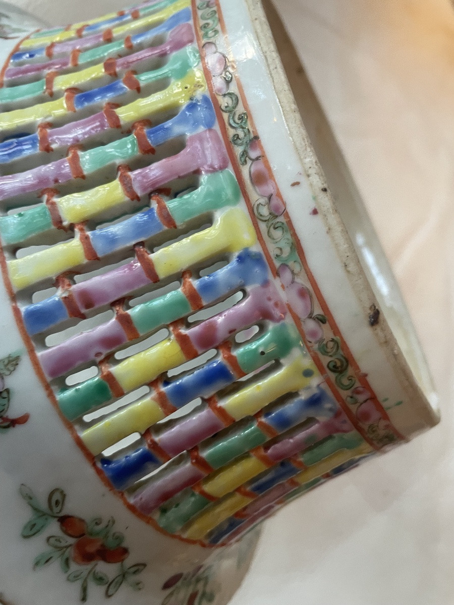 Cantonese Porcelain Basket And Dish -photo-3